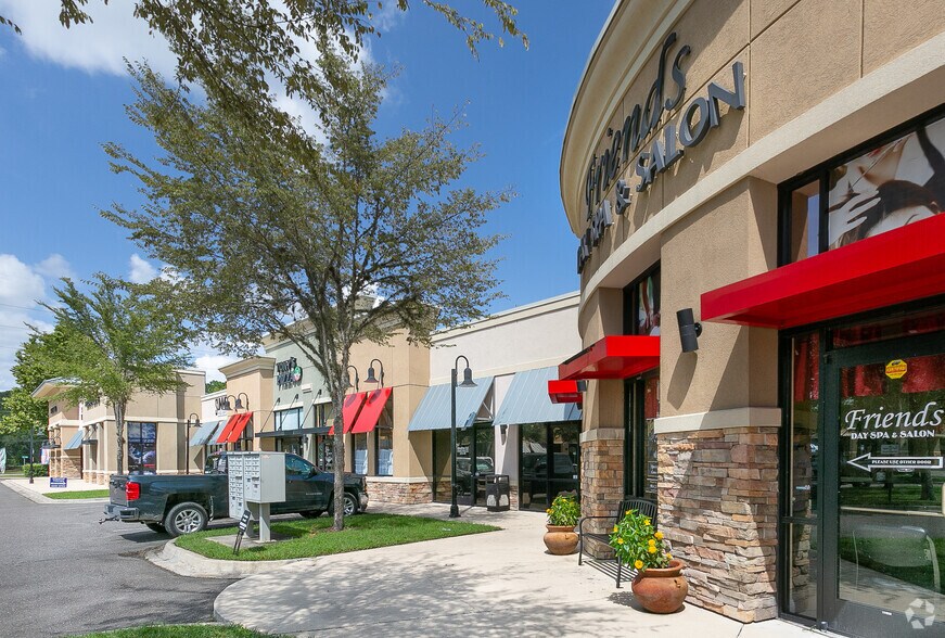 Primary Photo Of 2219 County Road 220, Middleburg General Retail For Lease