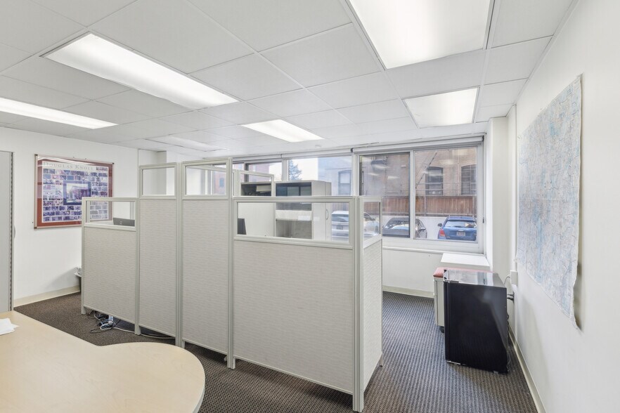 More Photos Of 1330 New Hampshire Ave NW, Washington Apartments For Sale