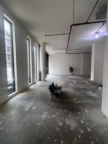 More Photos Of 809 Broadway, New York Office For Lease