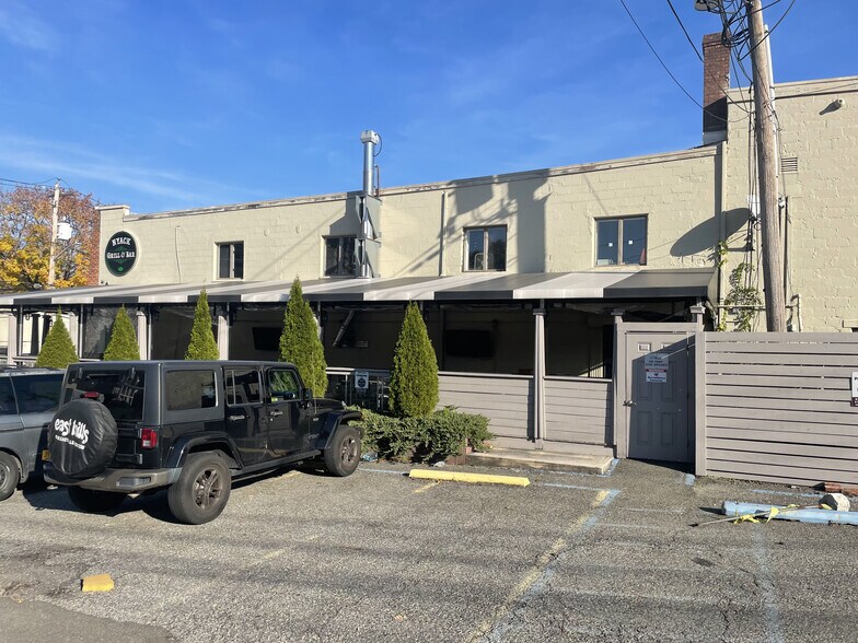 More Photos Of 173 Main St, Nyack Restaurant For Lease