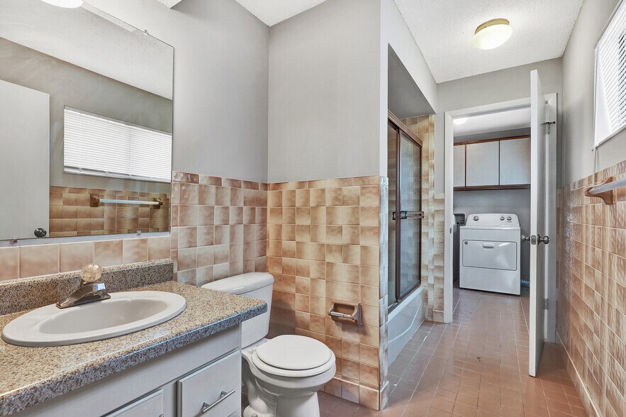 More Photos Of 208 Hopkins St, Neptune Beach Multifamily For Sale