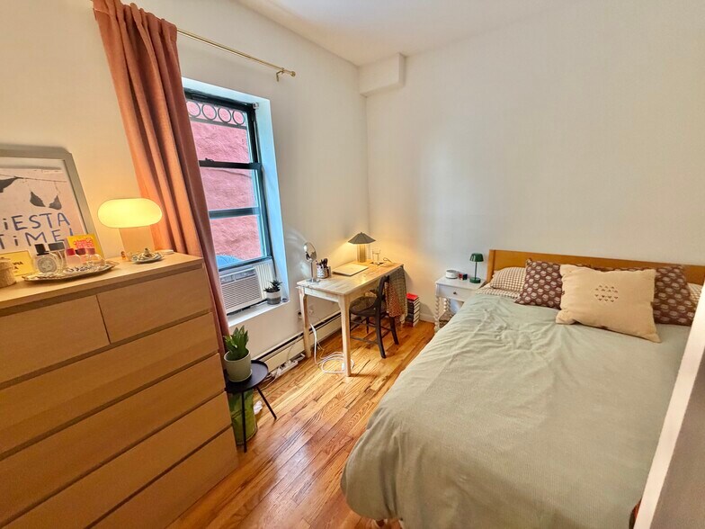 More Photos Of 498 Classon Ave, Brooklyn Apartments For Sale