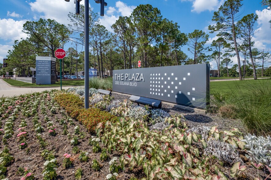 More Photos Of 1301 Solana Blvd, Westlake Unknown For Lease