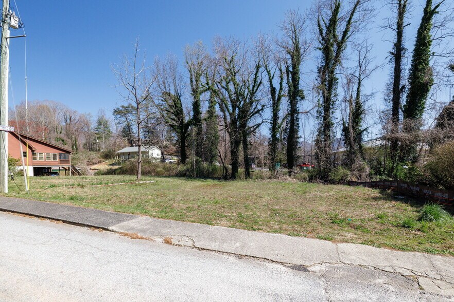 More Photos Of 0 Valley Street, Clayton Land For Sale
