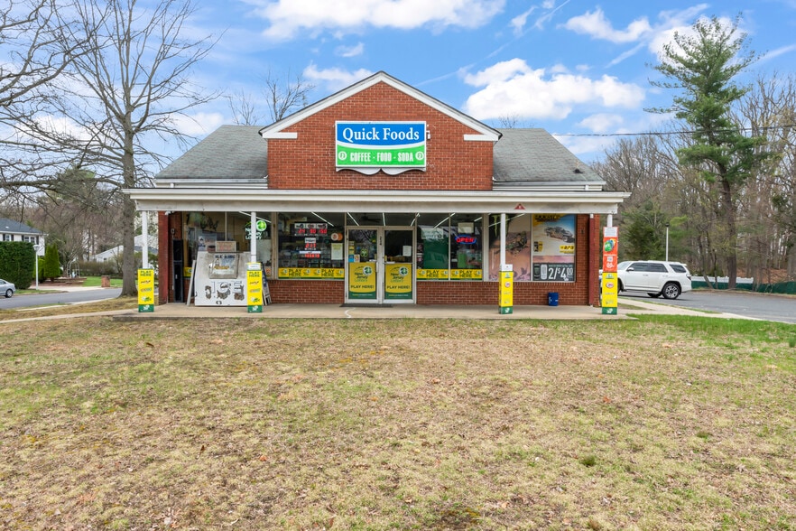 More Photos Of 234 Old Stage Rd, East Brunswick General Retail For Sale