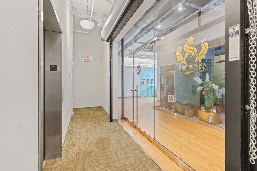 More Photos Of 812-814 W Hamilton St, Allentown Loft Creative Space For Sale