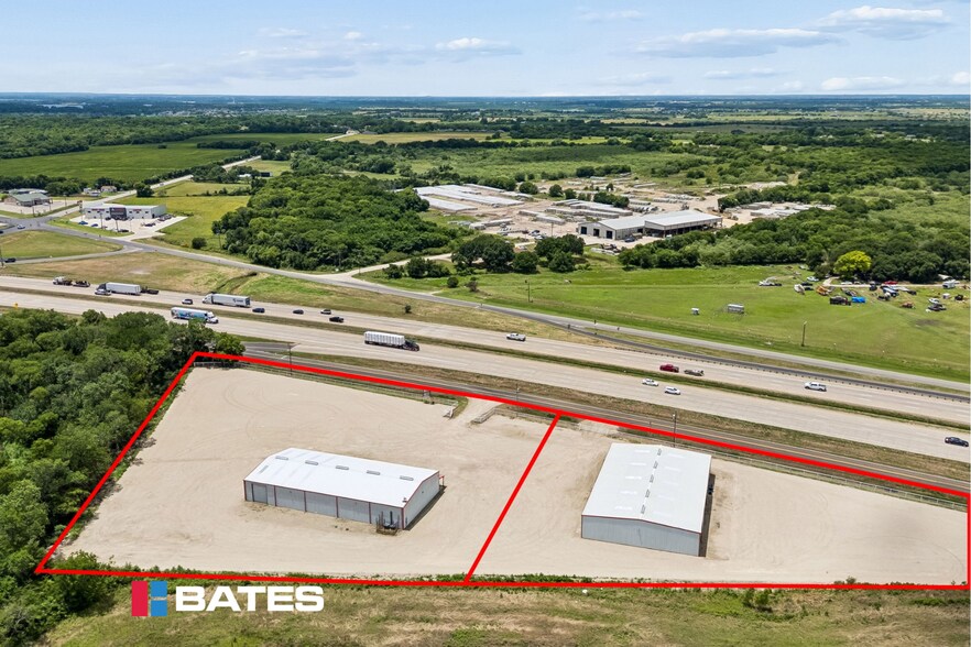 Primary Photo Of 5200 N I-45 Hwy, Ennis Unknown For Lease