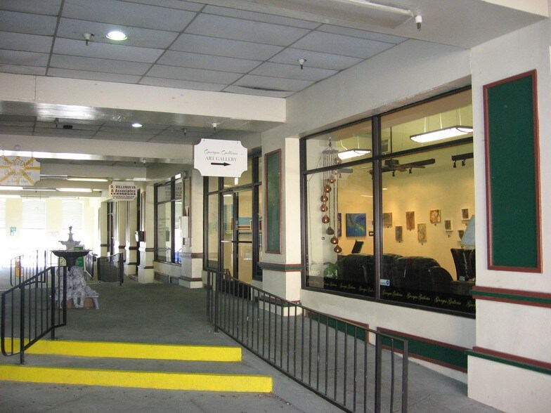 More Photos Of 419 Georgia St, Vallejo Apartments For Lease