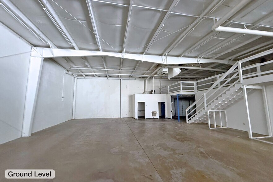 More Photos Of 220 Oneil Ct, Columbia Industrial For Sale