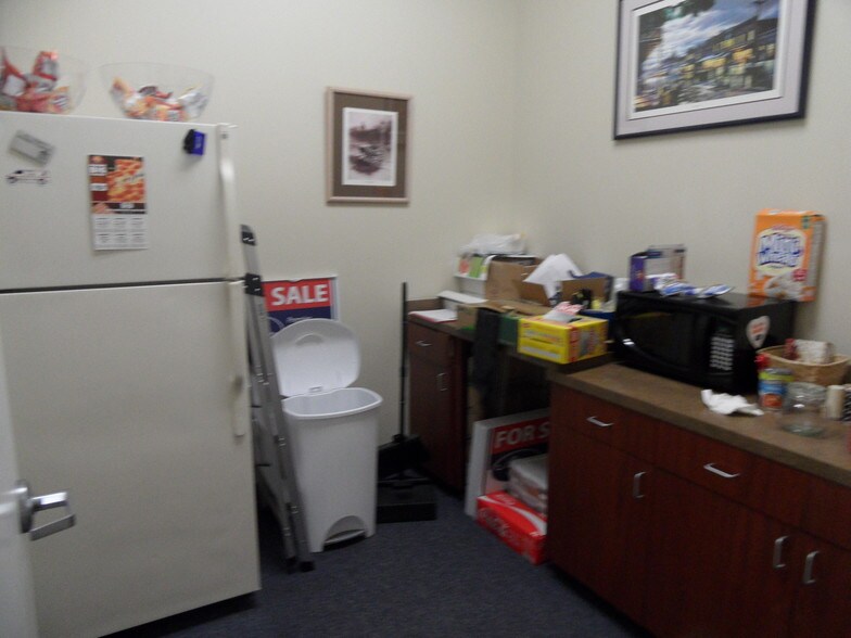 More Photos Of 1507 Park Center Dr, Orlando Office For Lease