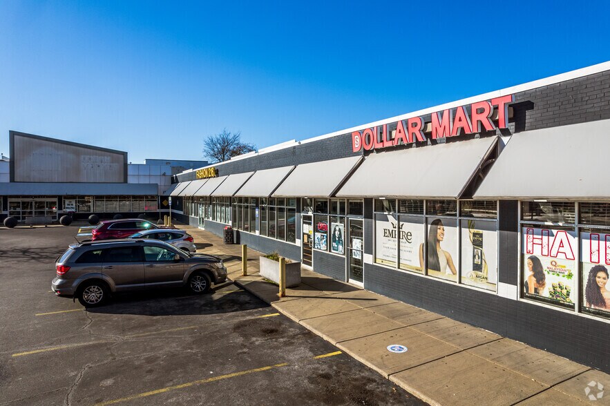 Primary Photo Of 2480-2512 E 40th St, Cleveland General Retail For Sale