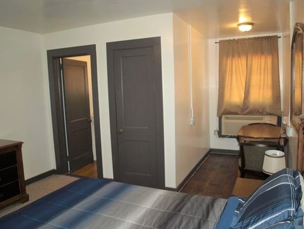 More Photos Of 2710 Asheville Hwy, Canton Hotel For Sale