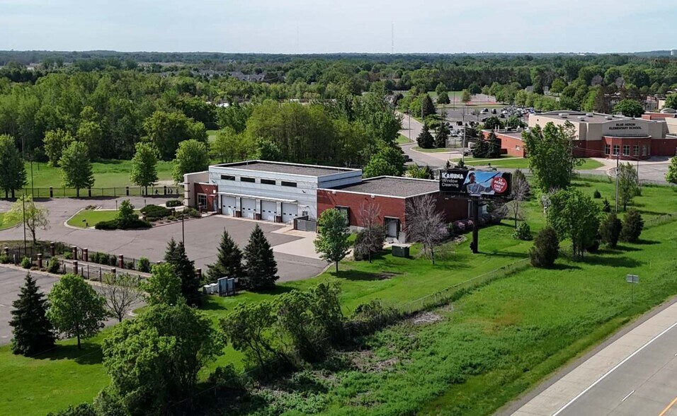 Primary Photo Of 420 Park Ct, Lino Lakes Manufacturing For Sale