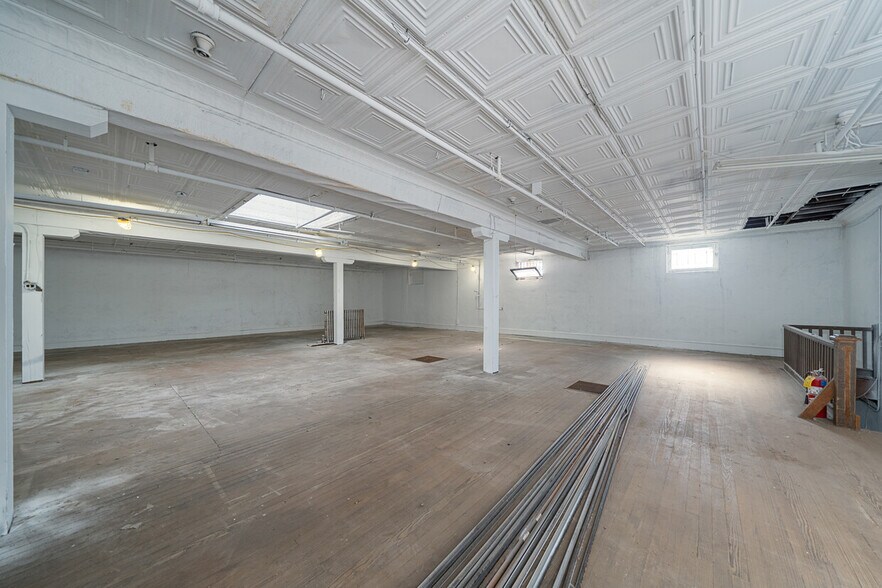 More Photos Of 189 Monroe St, Passaic Warehouse For Sale
