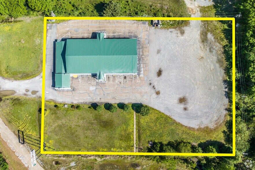 More Photos Of 2002 Walker Dr, Brinkley Hotel For Sale