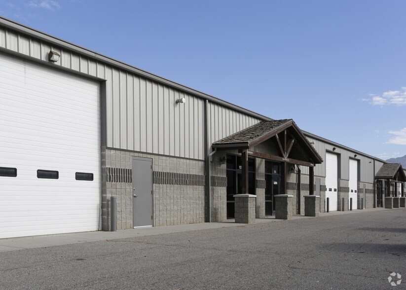 More Photos Of 3006 S Scott Ln, Ogden Warehouse For Lease
