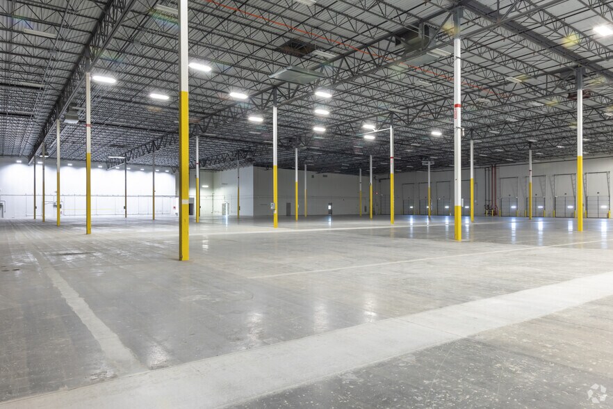 More Photos Of 21-31 Commerce Dr, O'Fallon Unknown For Lease