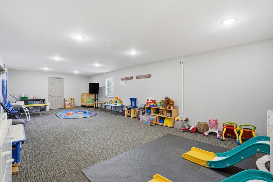 More Photos Of 342 SW Alsbury Blvd, Burleson Religious Facility For Sale