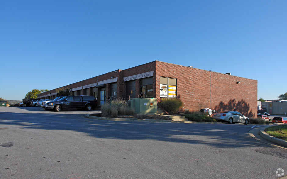 Primary Photo Of 8900 Edgeworth Dr, Capitol Heights Warehouse For Lease