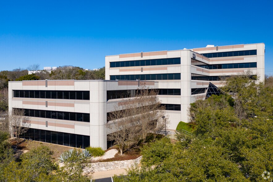 More Photos Of 1114 Lost Creek Blvd, Austin Office For Lease