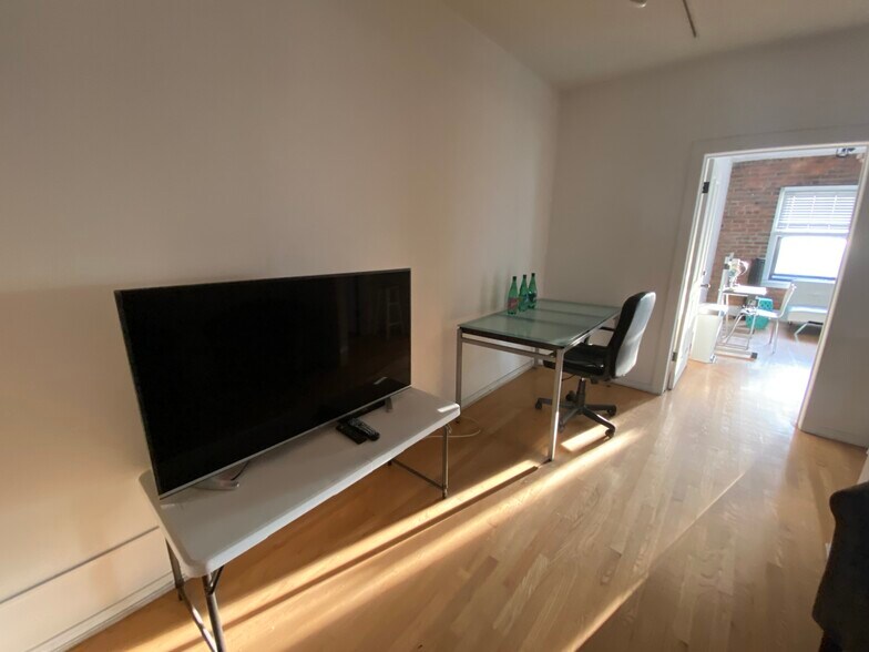 More Photos Of 502-514 Santa Monica Blvd, Santa Monica Loft Creative Space For Lease