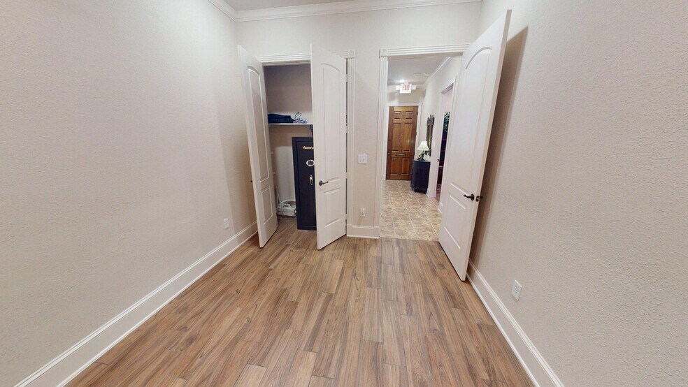 More Photos Of 5509 Louetta Rd, Spring Office For Sale