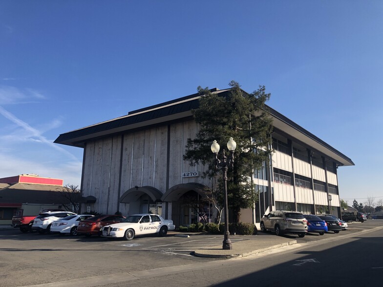 Primary Photo Of 4270 N Blackstone Ave, Fresno Office For Lease