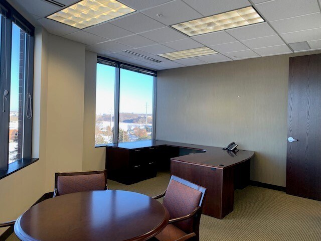 More Photos Of 11455 Viking Dr, Eden Prairie Medical For Lease
