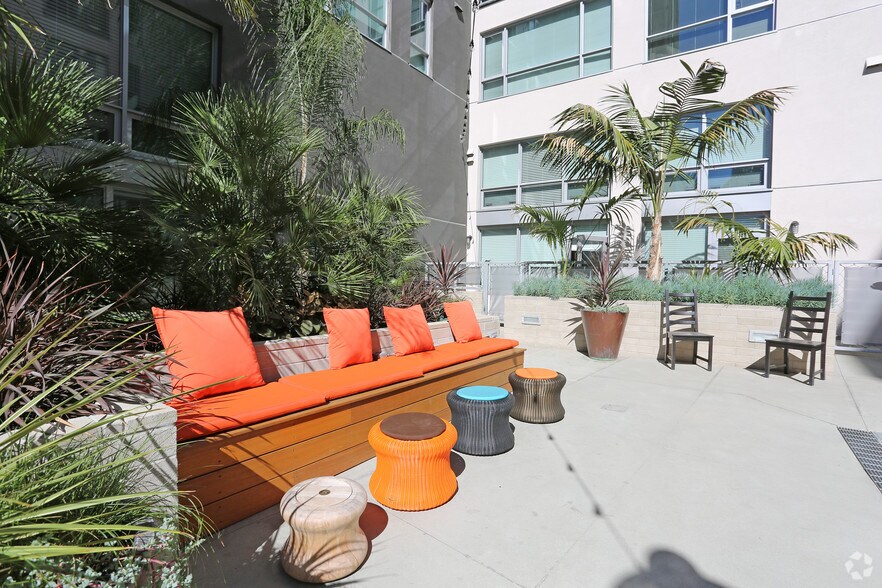 More Photos Of 707-777 G St, San Diego Apartments For Lease