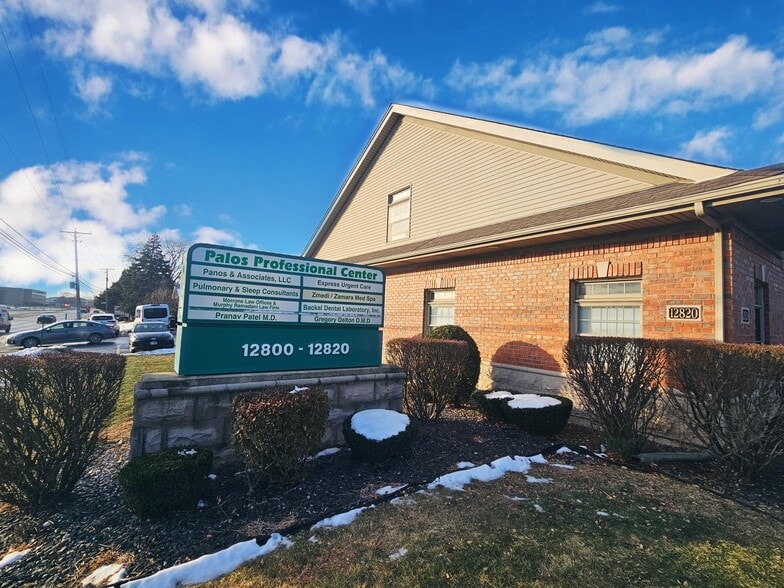 More Photos Of 12800 S Ridgeland Ave, Palos Heights Medical For Sale