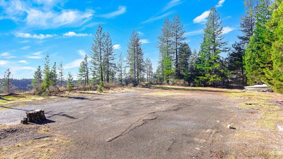 Primary Photo Of 5060 Pony Express Trl, Camino Industrial For Sale