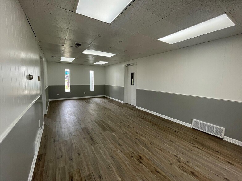 More Photos Of , Midlothian Industrial For Sale