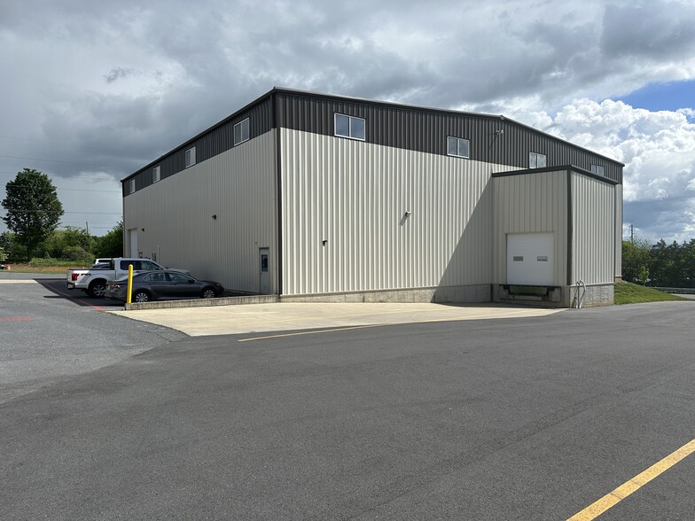 Primary Photo Of 1047 Mount Clinton Pike, Harrisonburg Warehouse For Lease