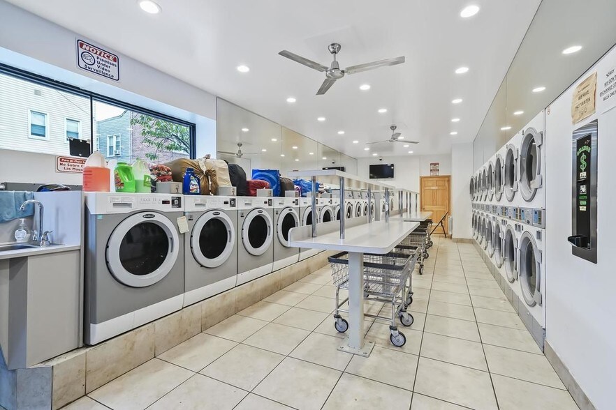 More Photos Of 78-04 67th Dr, Middle Village Storefront Retail Office For Sale