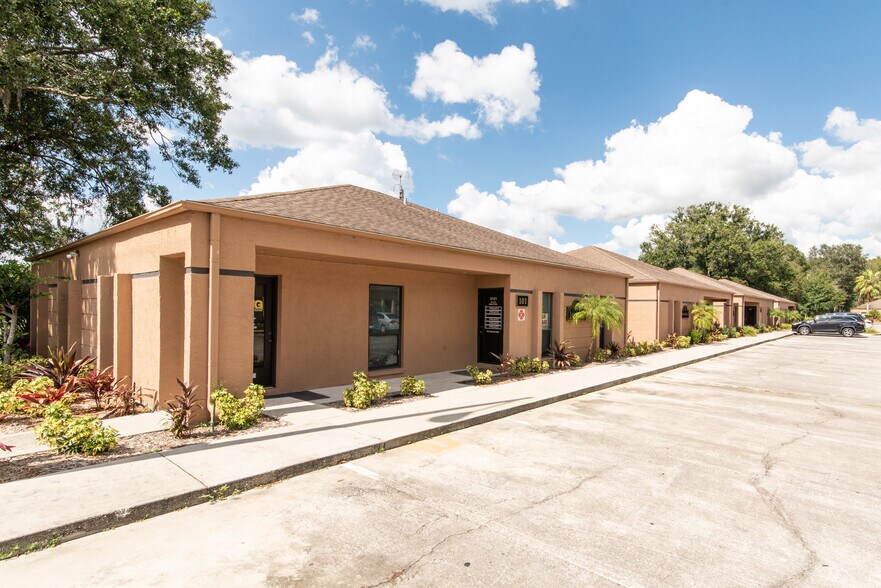 Primary Photo Of 5121 Ehrlich Rd, Tampa Medical For Lease