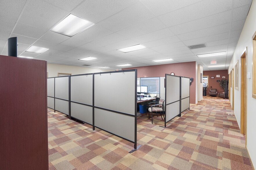 More Photos Of 33 Village Loop Rd, Kalispell Medical For Lease