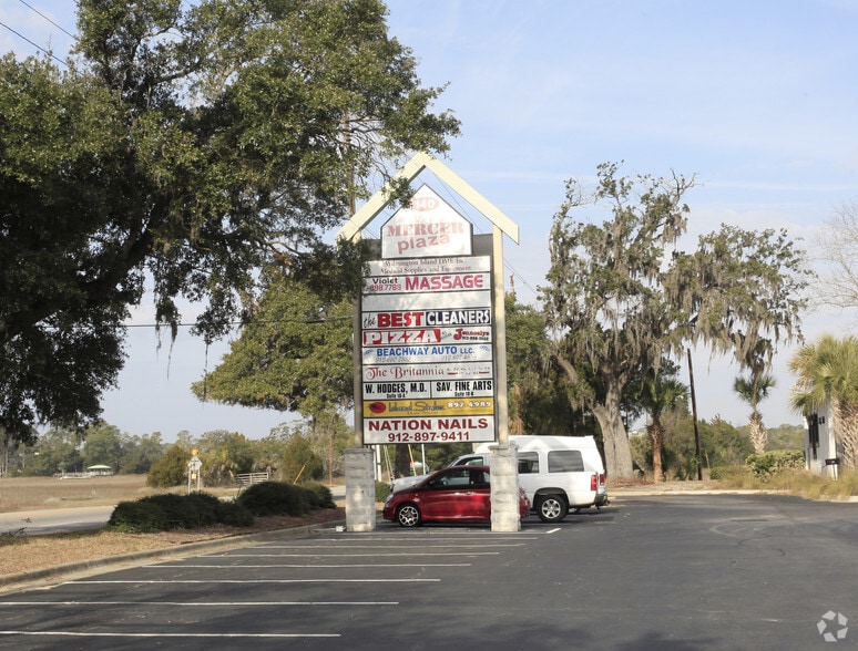 More Photos Of 140 Johnny Mercer Blvd, Savannah Restaurant For Sale