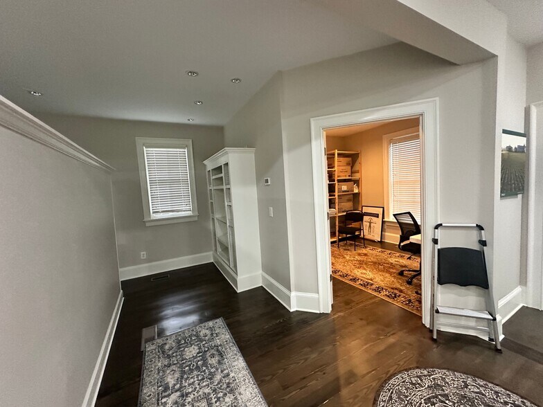 More Photos Of 5920 Odell St, Cumming Office For Sale