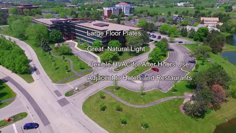 More Photos Of 1 Overlook Pt, Lincolnshire Unknown For Lease