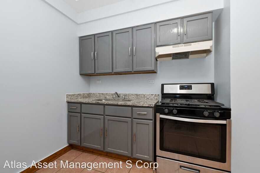 More Photos Of 6237-6245 S Kedzie Ave, Chicago Multifamily For Sale