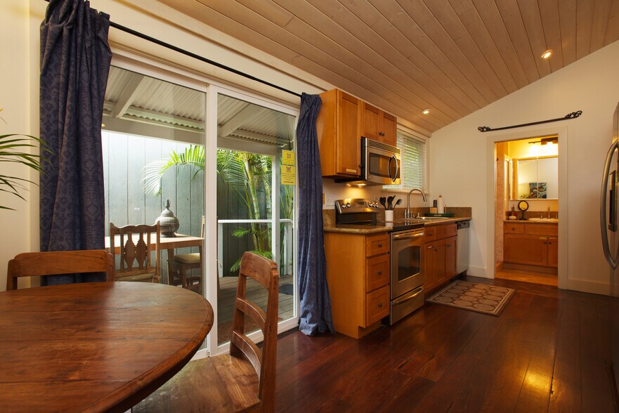 More Photos Of 40 Ae Pl, Paia Apartments For Sale
