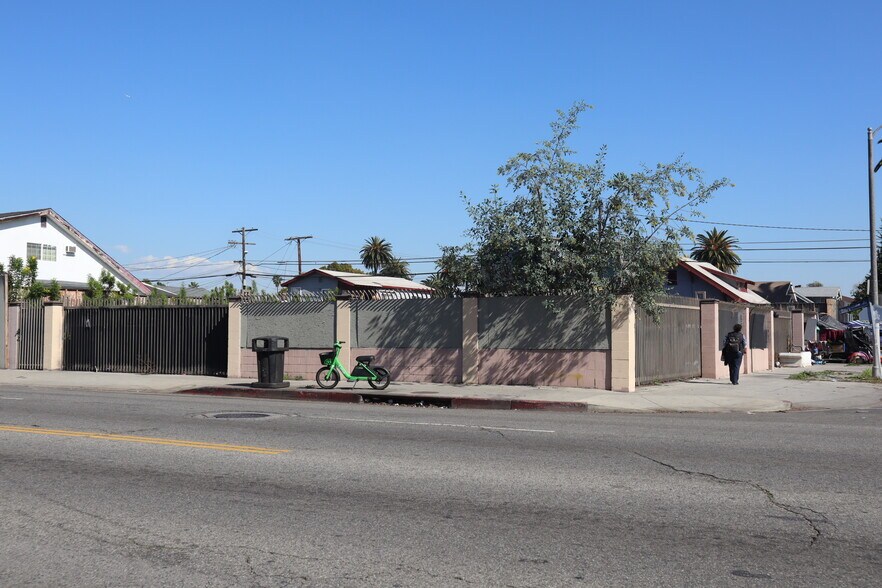 More Photos Of 4624 Normandie Avenue, Los Angeles Land For Sale
