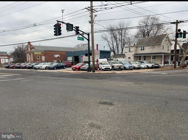 More Photos Of 201 Saint Mihiel Dr, Delran Auto Dealership For Sale