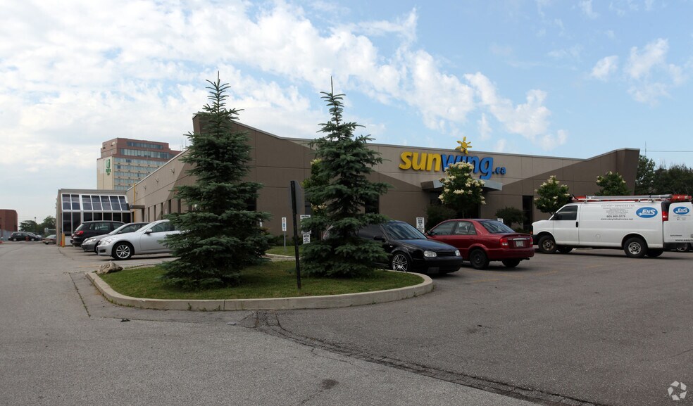 More Photos Of 27 Fasken Dr, Toronto Office For Sale