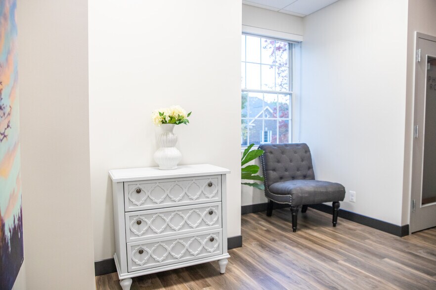 More Photos Of 4315 50th St NW, Washington Coworking Space