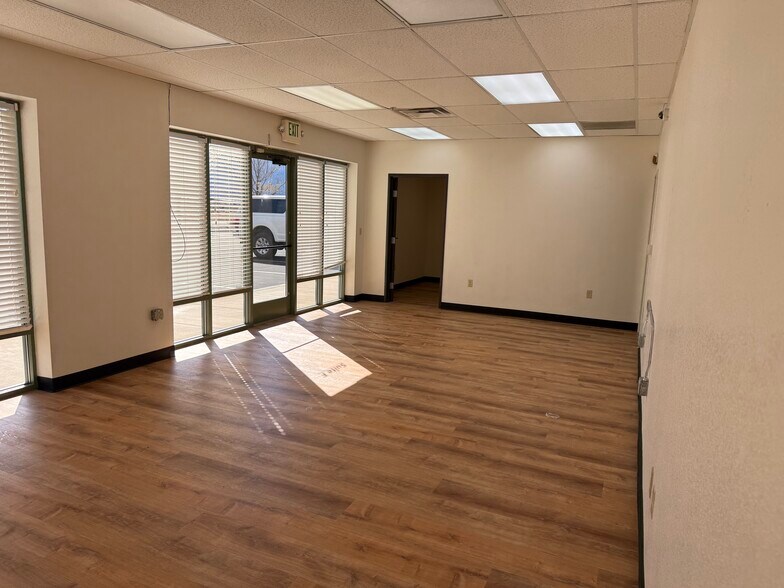 More Photos Of 2436 Precision Dr, Minden Flex For Lease