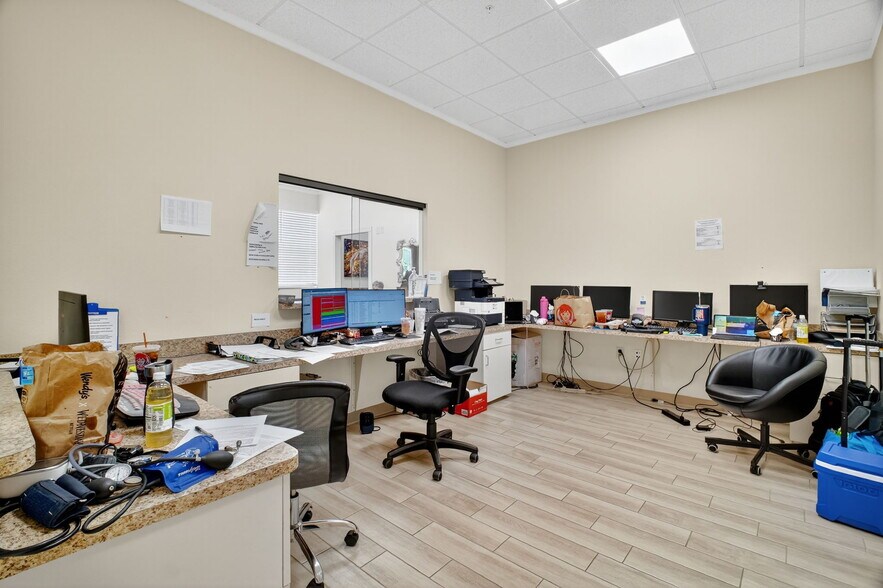 More Photos Of 1511 Buenos Aires Blvd, Lady Lake Funeral Home For Lease