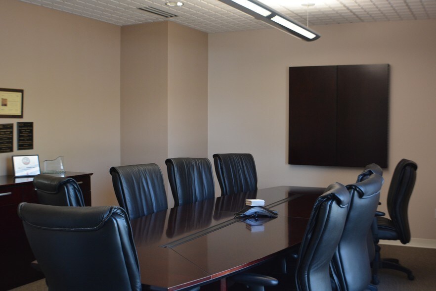 More Photos Of 125 Schoolhouse Loop, Kalispell Office For Sale