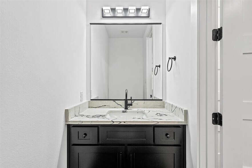 More Photos Of 3726 Mount Ranier St, Dallas Apartments For Sale