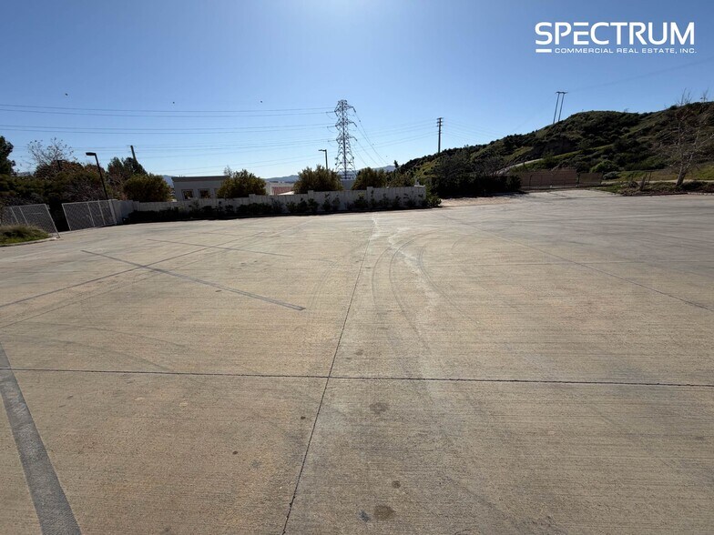 More Photos Of 28141 Kelly Johnson Pky, Santa Clarita Land For Lease